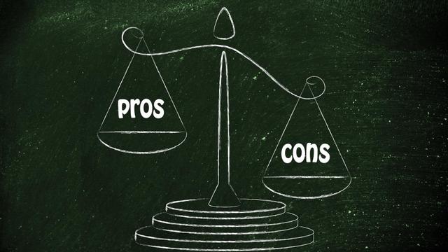 Pros and Cons là gì?